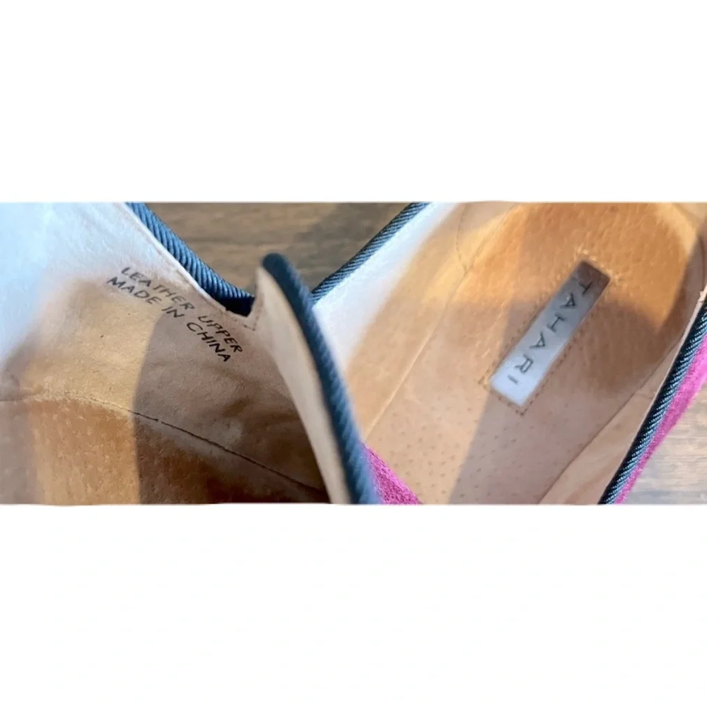 Tahari ‘Clementine’ Burgundy Suede Smoking Slipper Loafers, Size 7